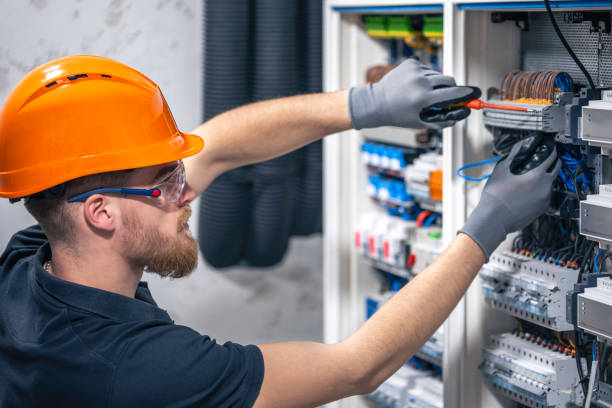 Affordable Emergency Electrician in West Vero Corridor, FL